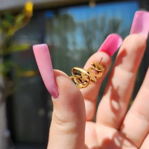 Gucci LOVED Single Ear Cuff Swarovski Crystal Rhinestone Huggie Rainbow Earring - Picture 8 of 11